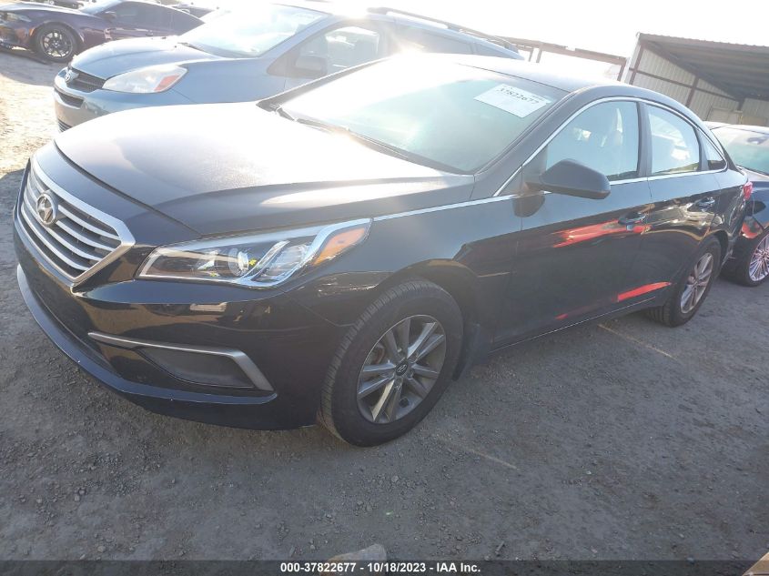 2016 HYUNDAI SONATA 2.4L SE - 5NPE24AF9GH375201