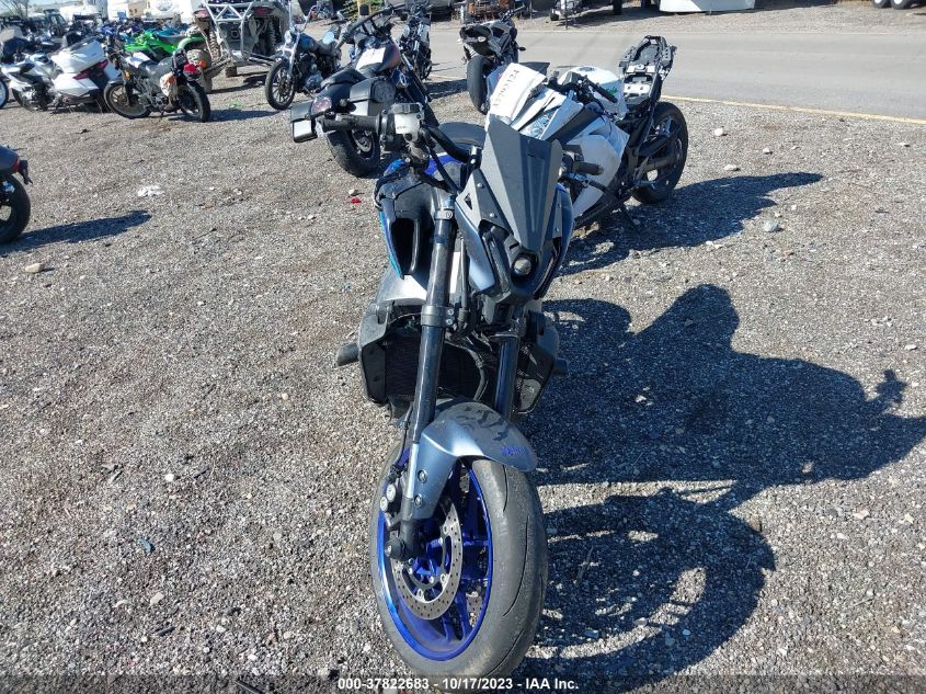 2022 YAMAHA MT09 JYARN71E2NA002700