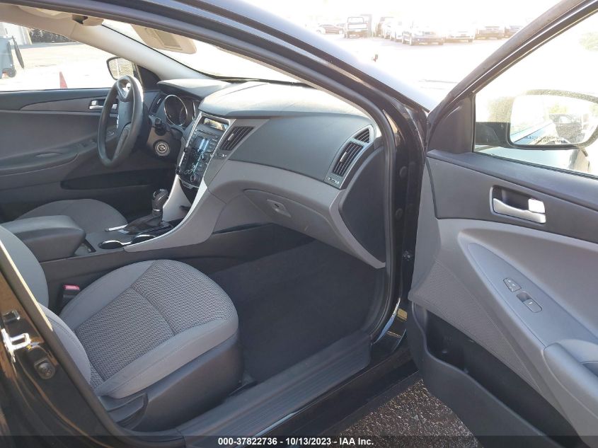 2013 HYUNDAI SONATA GLS - 5NPEB4AC6DH529249