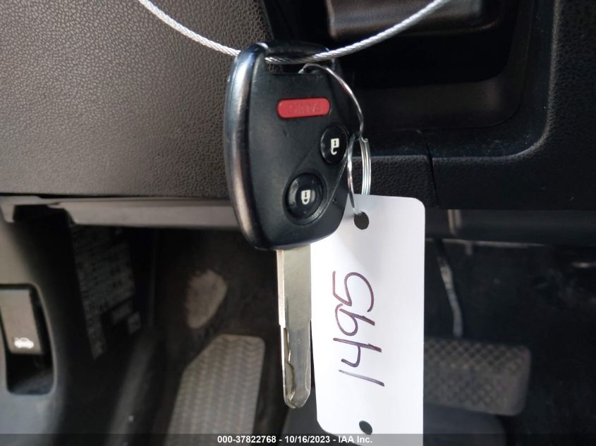 2013 HONDA FIT - JHMGE8H35DC005100