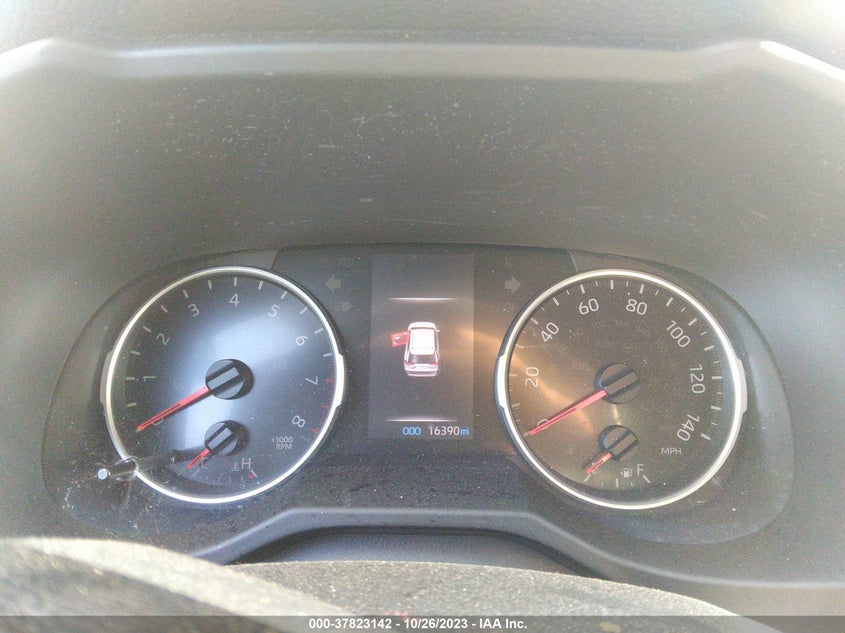 VIN 2T3A1RFV9LW137575 2020 TOYOTA RAV4 XLE PREMIUM