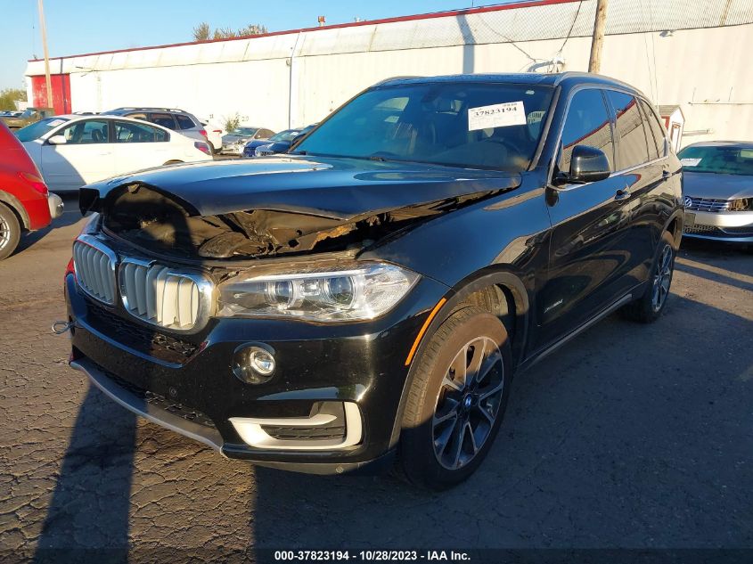 5UXKS4C5XJ0Z89359 2018 BMW X5, photo no. 2