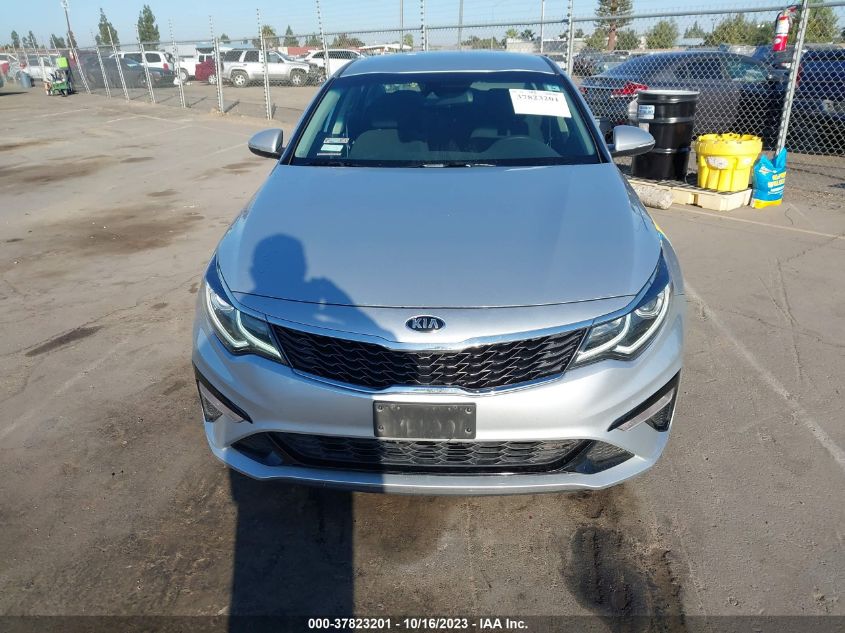 5XXGT4L3XKG365404 Kia Optima LX 11