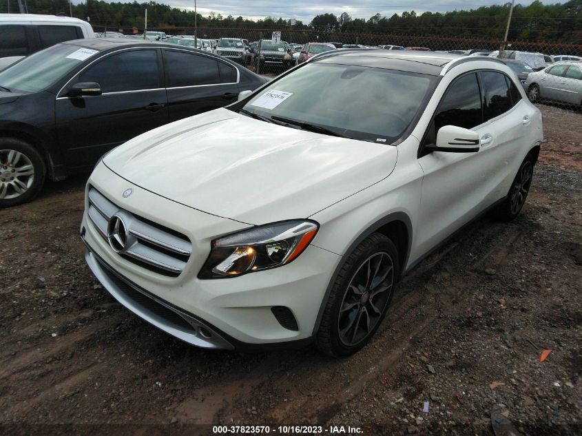 2015 MERCEDES-BENZ GLA 250 - WDCTG4EB3FJ180985