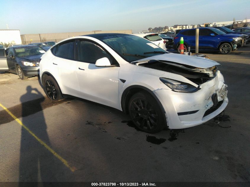 7SAYGDEE5PA044601 Tesla Model Y  