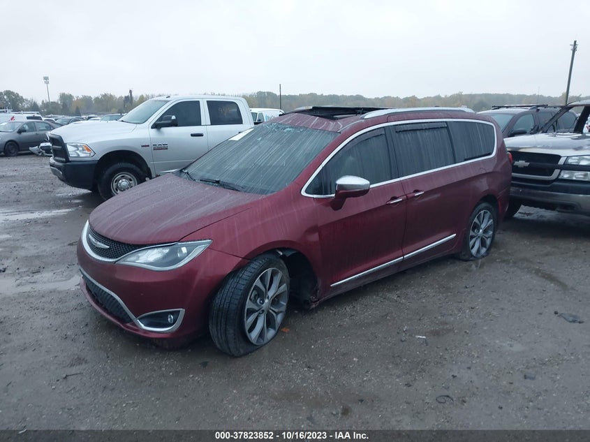 VIN 2C4RC1GGXHR739871 2017 CHRYSLER PACIFICA LIMITED