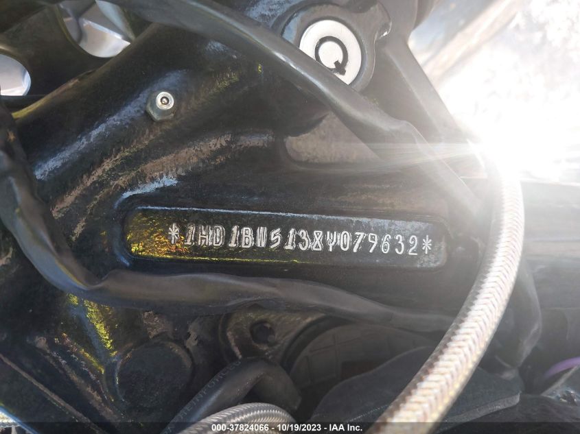 2008 HARLEY-DAVIDSON FLSTC - 1HD1BW5138Y079632