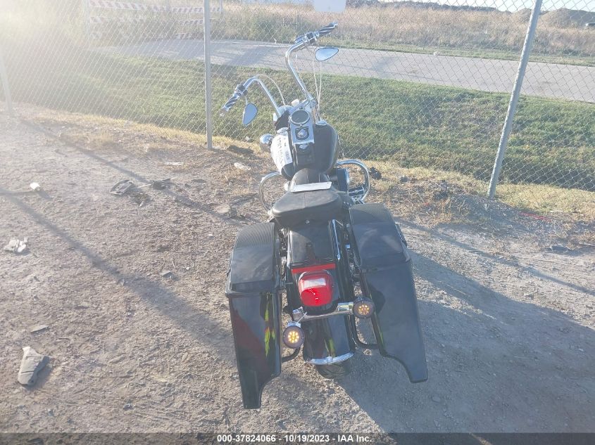 2008 HARLEY-DAVIDSON FLSTC - 1HD1BW5138Y079632