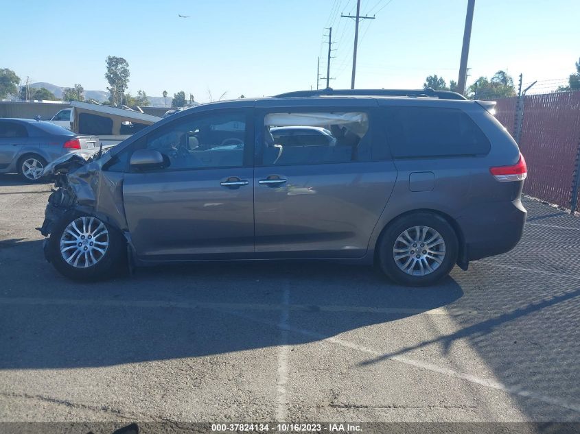 2013 TOYOTA SIENNA XLE/LIMITED - 5TDYK3DC0DS330145
