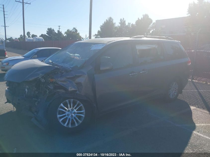 2013 TOYOTA SIENNA XLE/LIMITED - 5TDYK3DC0DS330145