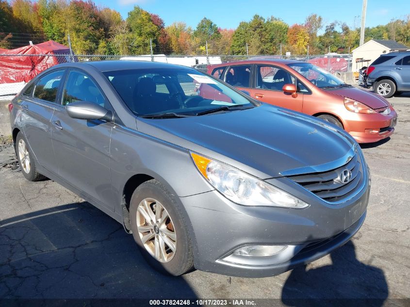 2013 HYUNDAI SONATA GLS PZEV - 5NPEB4AC2DH625332