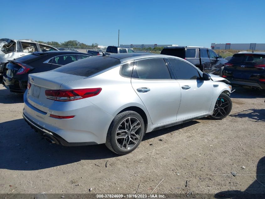 2020 KIA OPTIMA SE - 5XXGT4L39LG449800