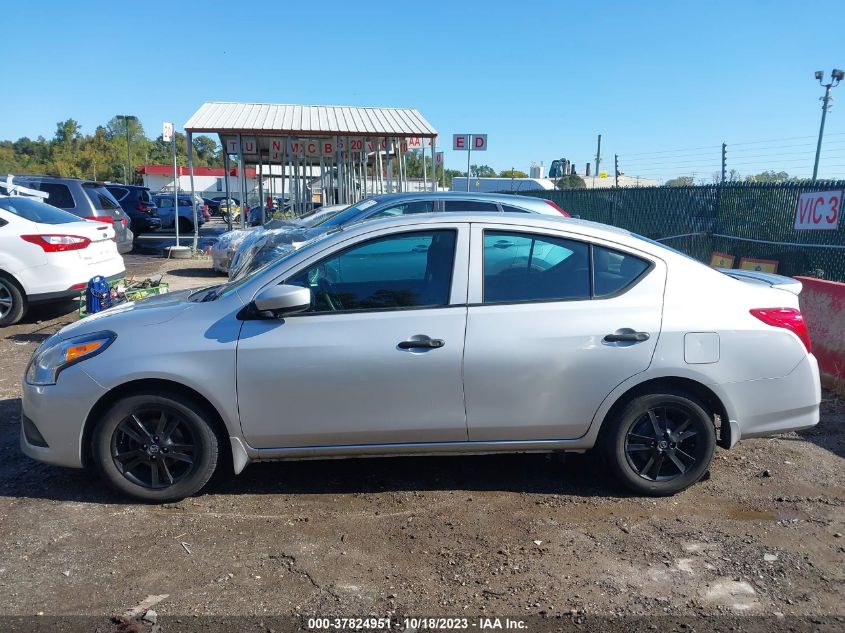 3N1CN7AP7KL833922 Nissan Versa Sedan S PLUS 14