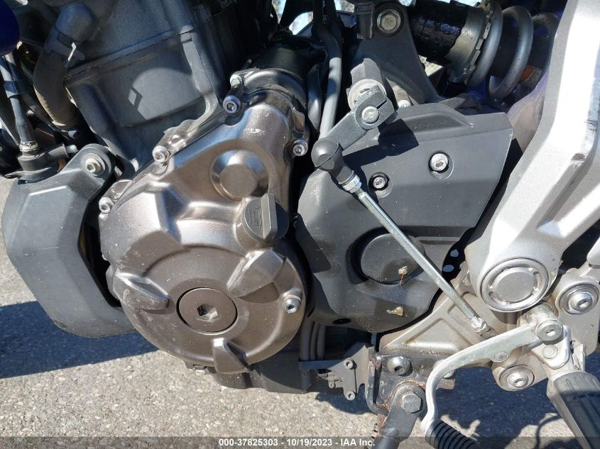 2015 YAMAHA FZ07 JYARM06E5FA001111
