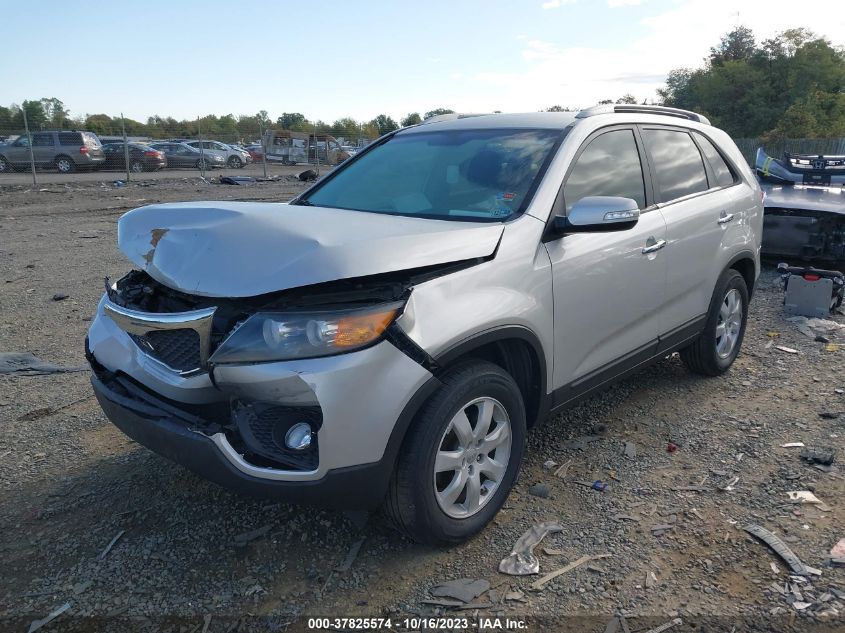 2013 KIA SORENTO LX - 5XYKT3A68DG357379