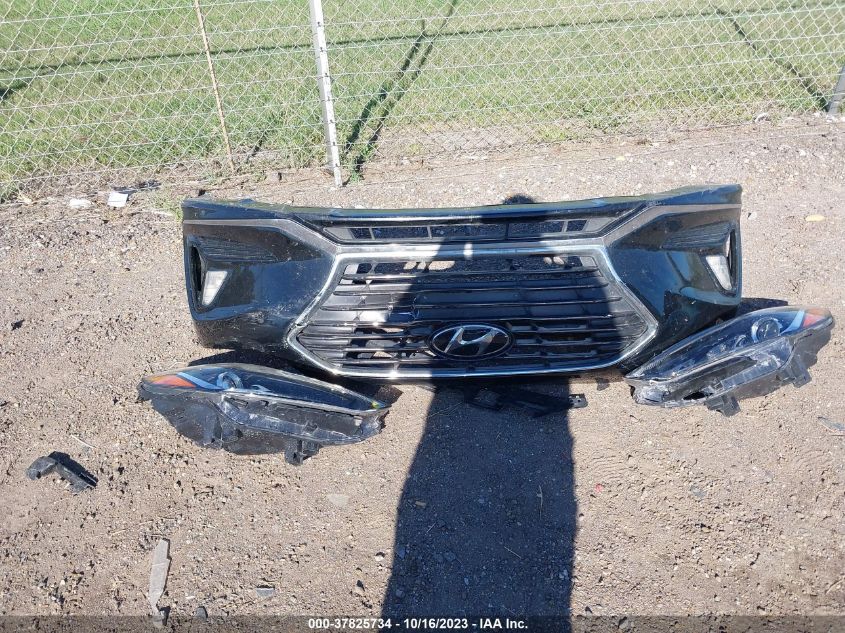 2018 HYUNDAI SONATA SE - 5NPE24AF5JH673932
