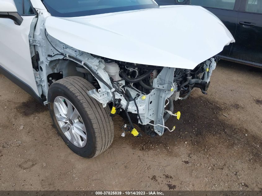 2022 TOYOTA COROLLA CROSS LE - 7MUCAAAG8NV002746