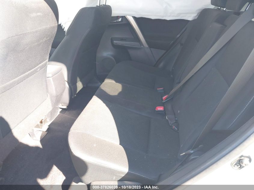 2015 TOYOTA RAV4 XLE - JTMRFREV8FJ014262
