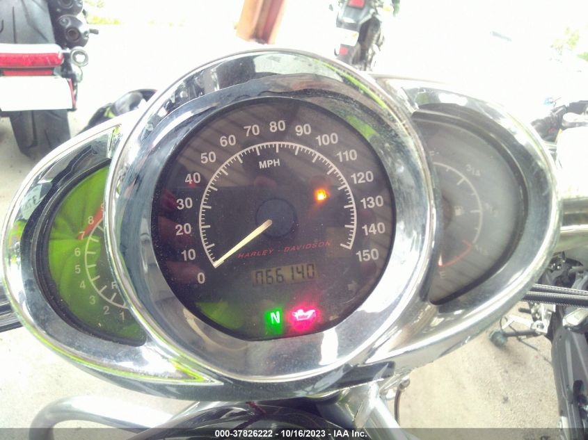 2004 HARLEY-DAVIDSON VRSCA 1HD1HAZ104K811109