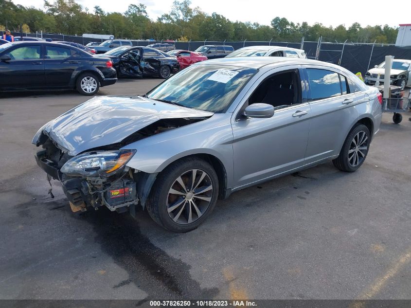 2013 CHRYSLER 200 TOURING - 1C3CCBBB3DN679533