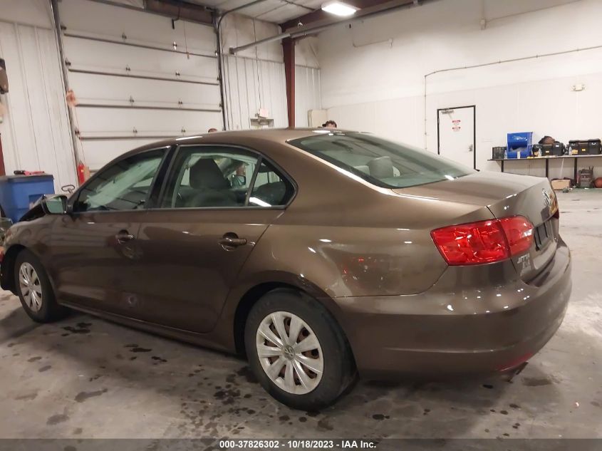 2013 VOLKSWAGEN JETTA SEDAN BASE/S/S W/SUNROOF 3VW2K7AJ0DM283874