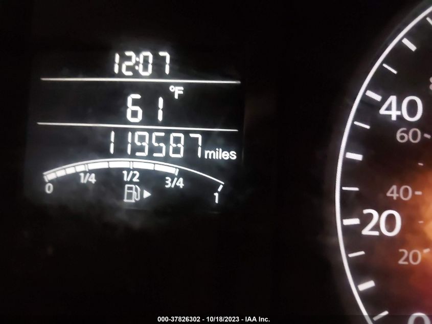2013 VOLKSWAGEN JETTA SEDAN BASE/S/S W/SUNROOF 3VW2K7AJ0DM283874