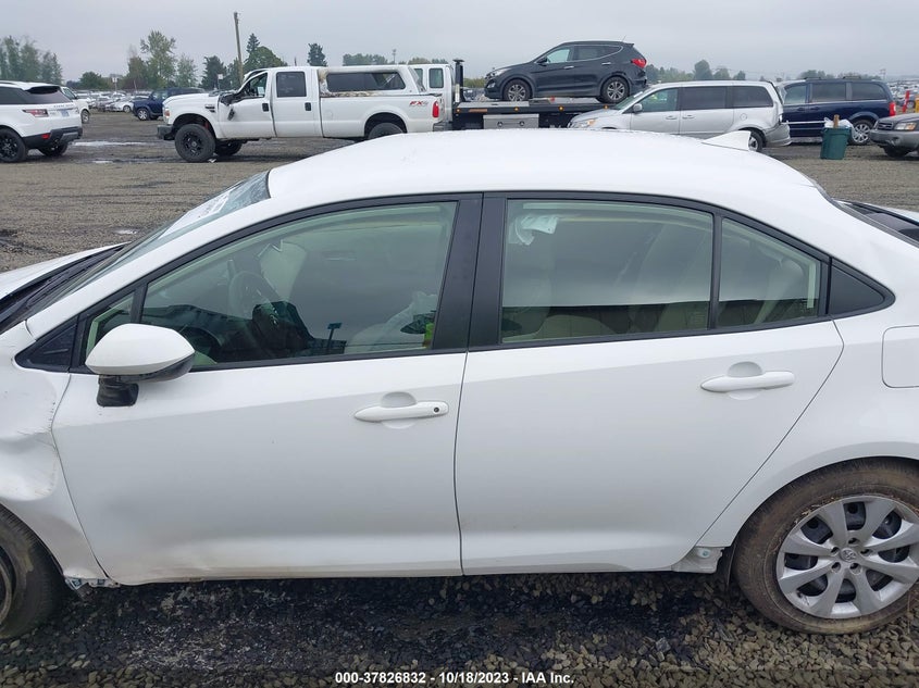 VIN JTDEPMAE9MJ151227 2021 TOYOTA COROLLA LE