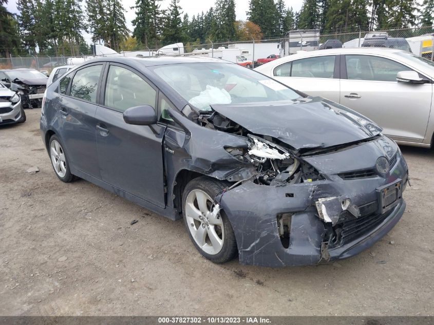 2015 TOYOTA PRIUS FOUR - JTDKN3DU9F0470030