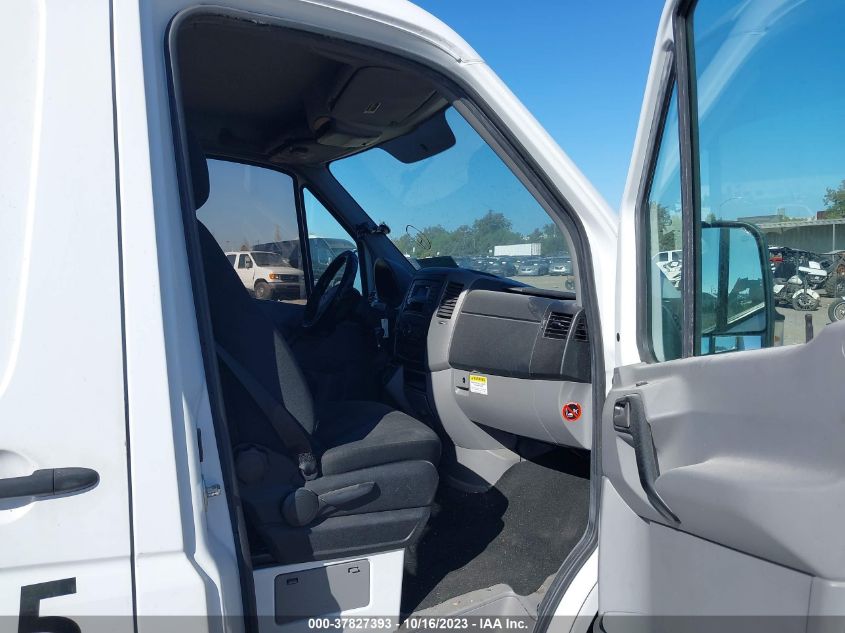 2017 MERCEDES-BENZ SPRINTER 2500 STANDARD ROOF V6 WD3PE7CD3HP500822