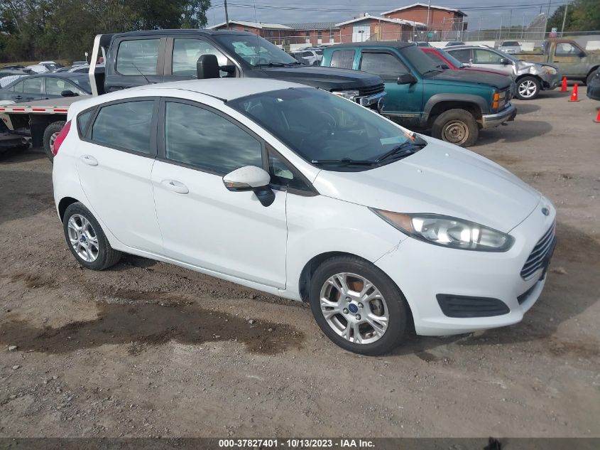 2015 FORD FIESTA SE - 3FADP4EJ4FM187194
