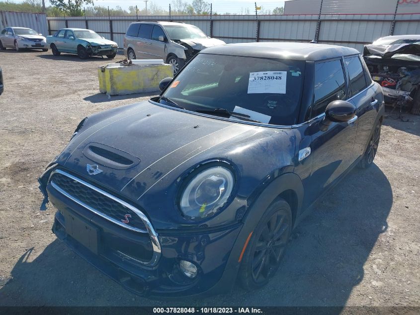 2015 MINI COOPER HARDTOP 4 DOOR S - WMWXU3C57F2B57596