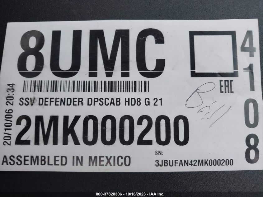 2021 CAN-AM DEFENDER XT CAB HD8 3JBUFAN42MK000200