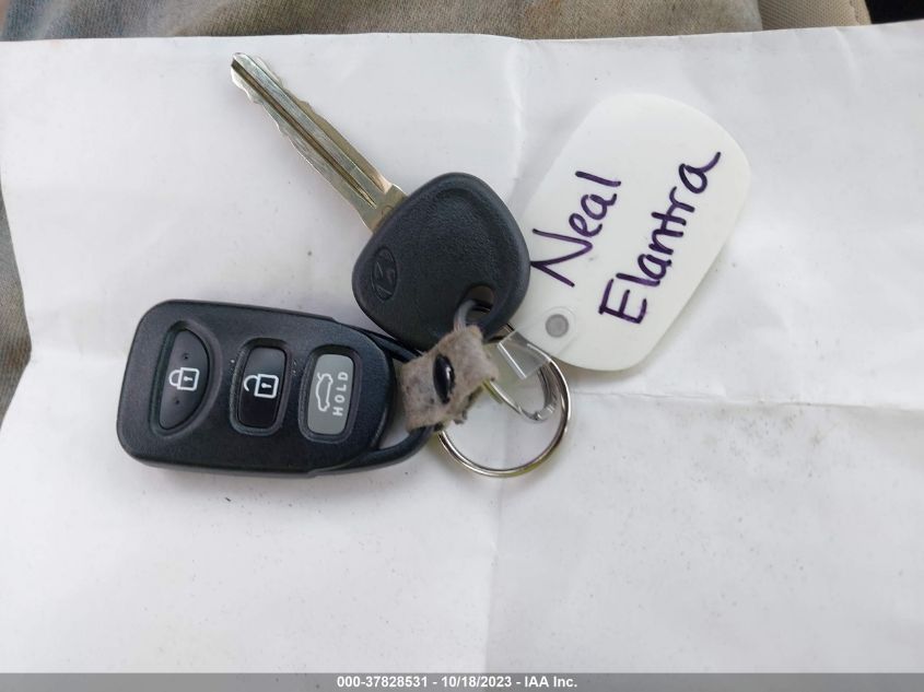 2013 HYUNDAI ELANTRA GLS PZEV - 5NPDH4AEXDH227927