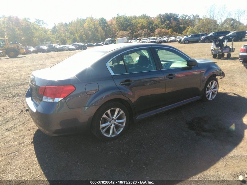 2014 SUBARU LEGACY 2.5I 4S3BMBA68E3033801