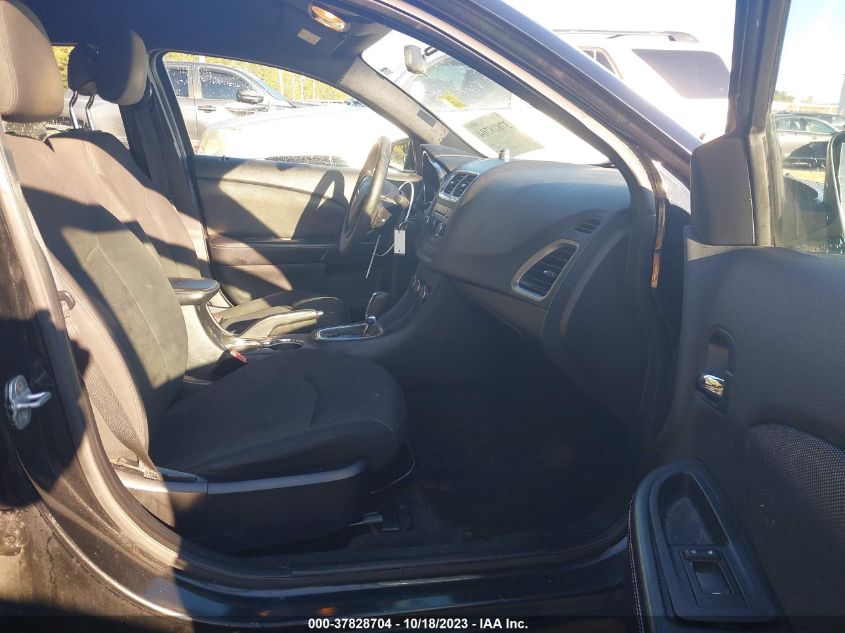 2013 DODGE AVENGER SE - 1C3CDZAB7DN565431