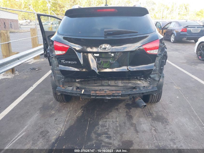 2015 HYUNDAI TUCSON SE - KM8JU3AG5FU953662