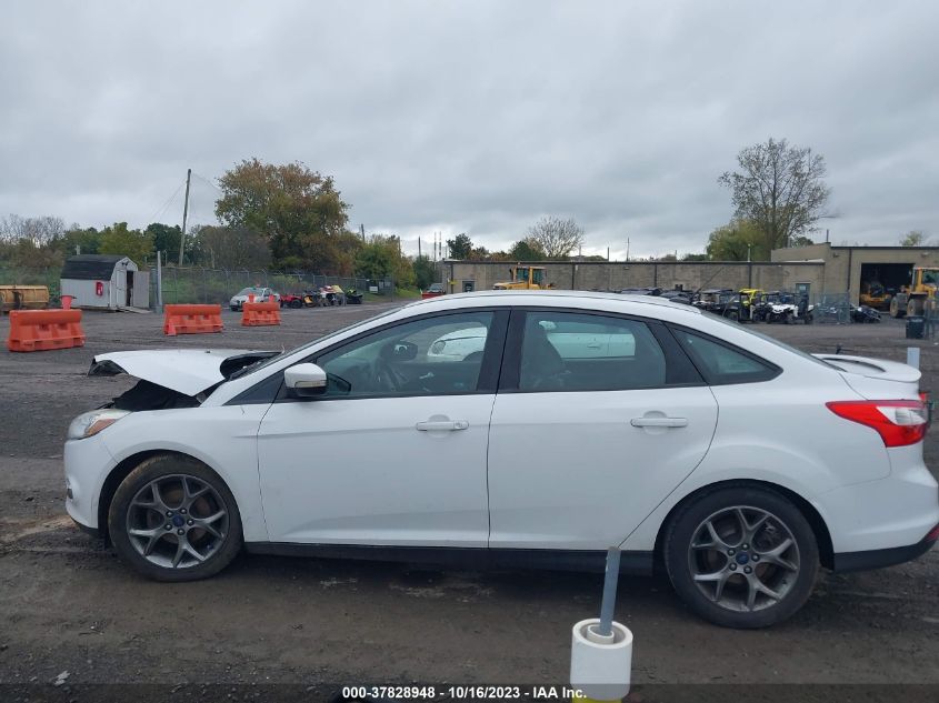 2014 FORD FOCUS SE - 1FADP3F24EL194860