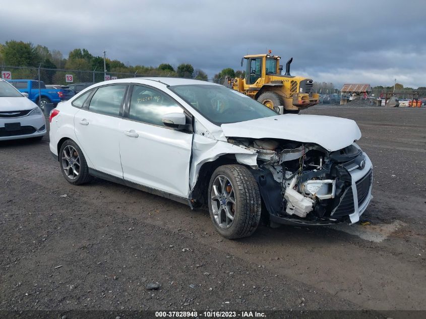 2014 FORD FOCUS SE - 1FADP3F24EL194860