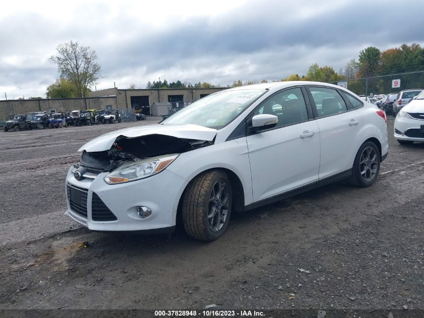 2014 FORD FOCUS SE - 1FADP3F24EL194860