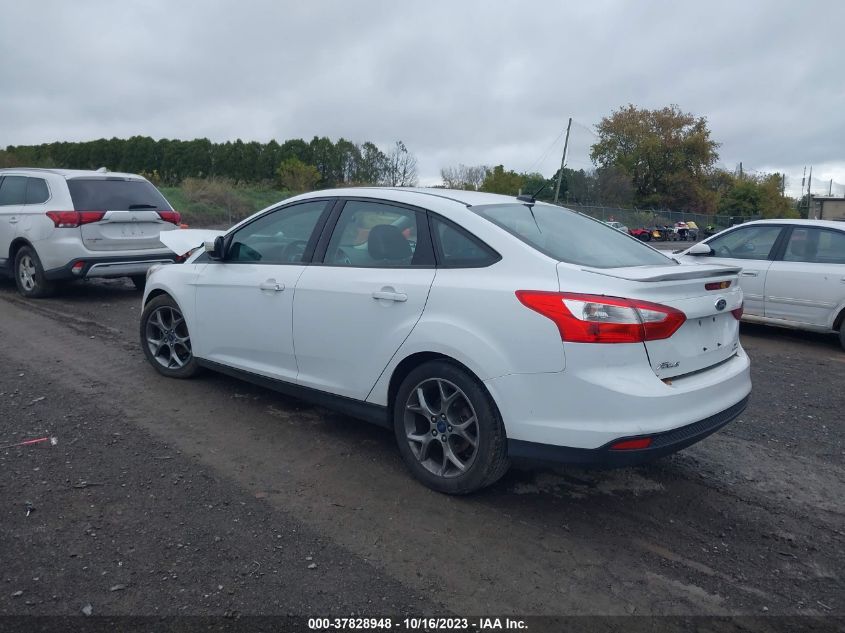 2014 FORD FOCUS SE - 1FADP3F24EL194860