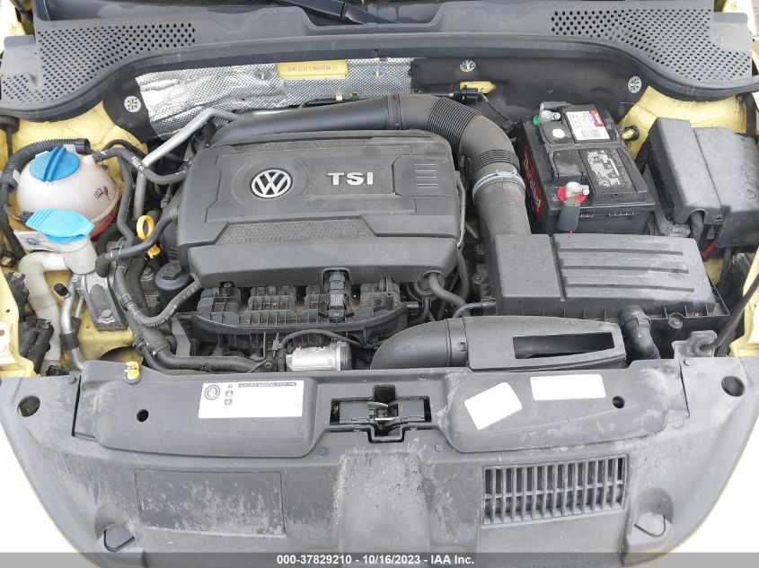 2015 VOLKSWAGEN BEETLE COUPE 1.8T FLEET EDITION - 3VWF17AT1FM648264