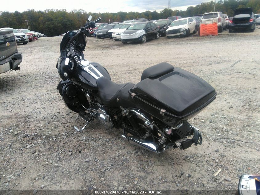 2016 HARLEY-DAVIDSON FLHX STREET GLIDE - 1HD1KBM16GB657539