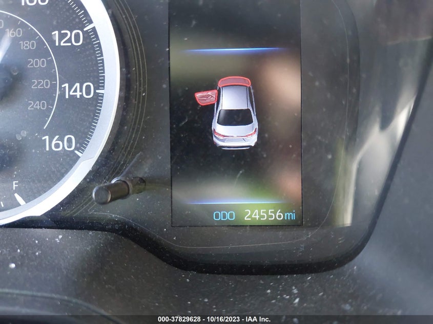 VIN 5YFEPMAE8NP389390 2022 TOYOTA COROLLA LE