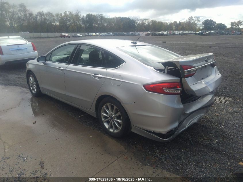 2017 FORD FUSION SE - 3FA6P0HD8HR136942