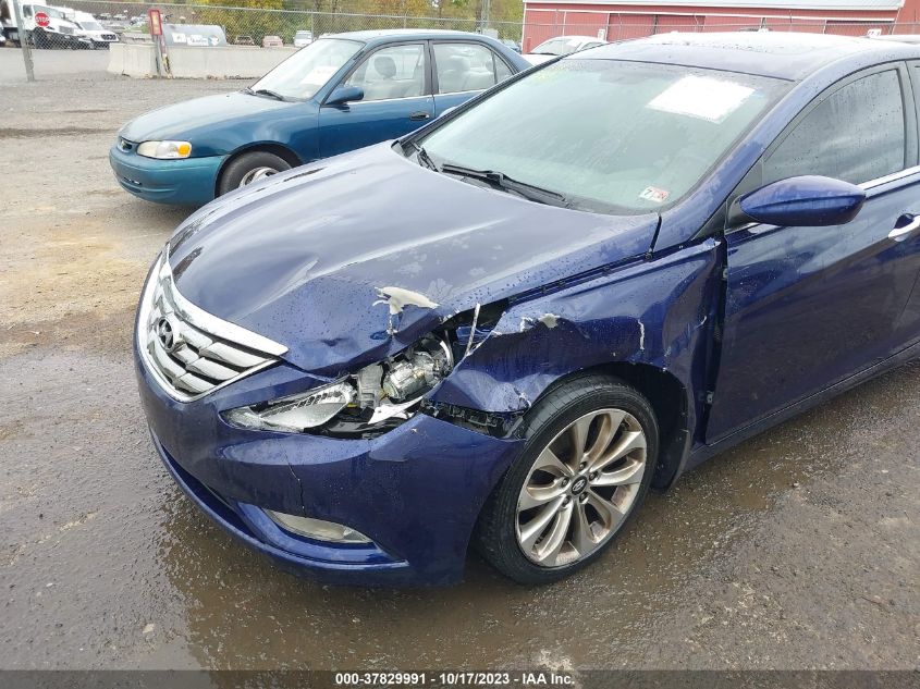 2013 HYUNDAI SONATA SE - 5NPEC4AC6DH811100