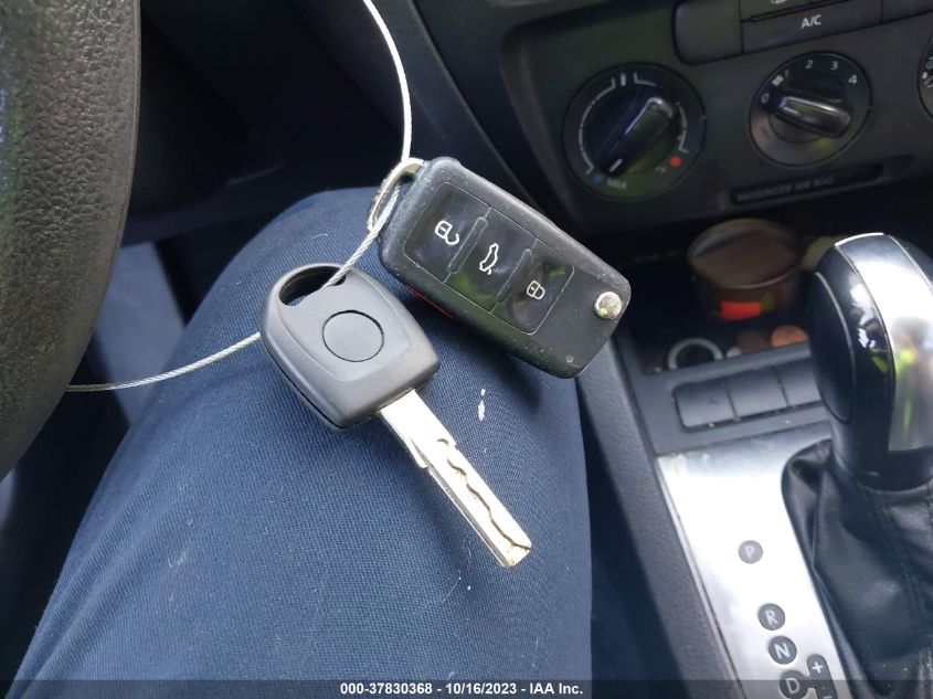 2013 VOLKSWAGEN JETTA SEDAN S 3VW2K7AJ6DM409610