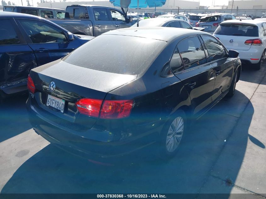 2013 VOLKSWAGEN JETTA SEDAN S 3VW2K7AJ6DM409610