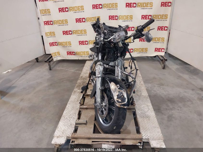 2019 HARLEY-DAVIDSON FLHT 1HD1FVC28KB661469