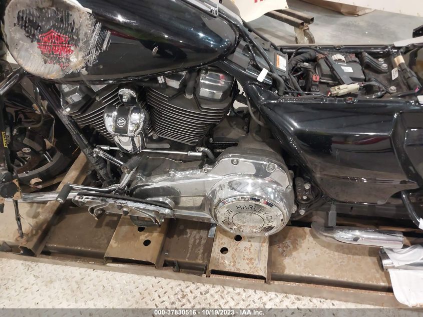 2019 HARLEY-DAVIDSON FLHT 1HD1FVC28KB661469