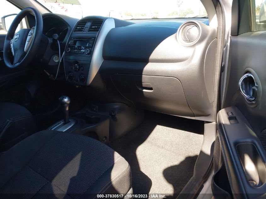 2017 NISSAN VERSA SEDAN SV 3N1CN7AP4HK430897